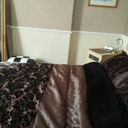 Rosewood 3* Whitby